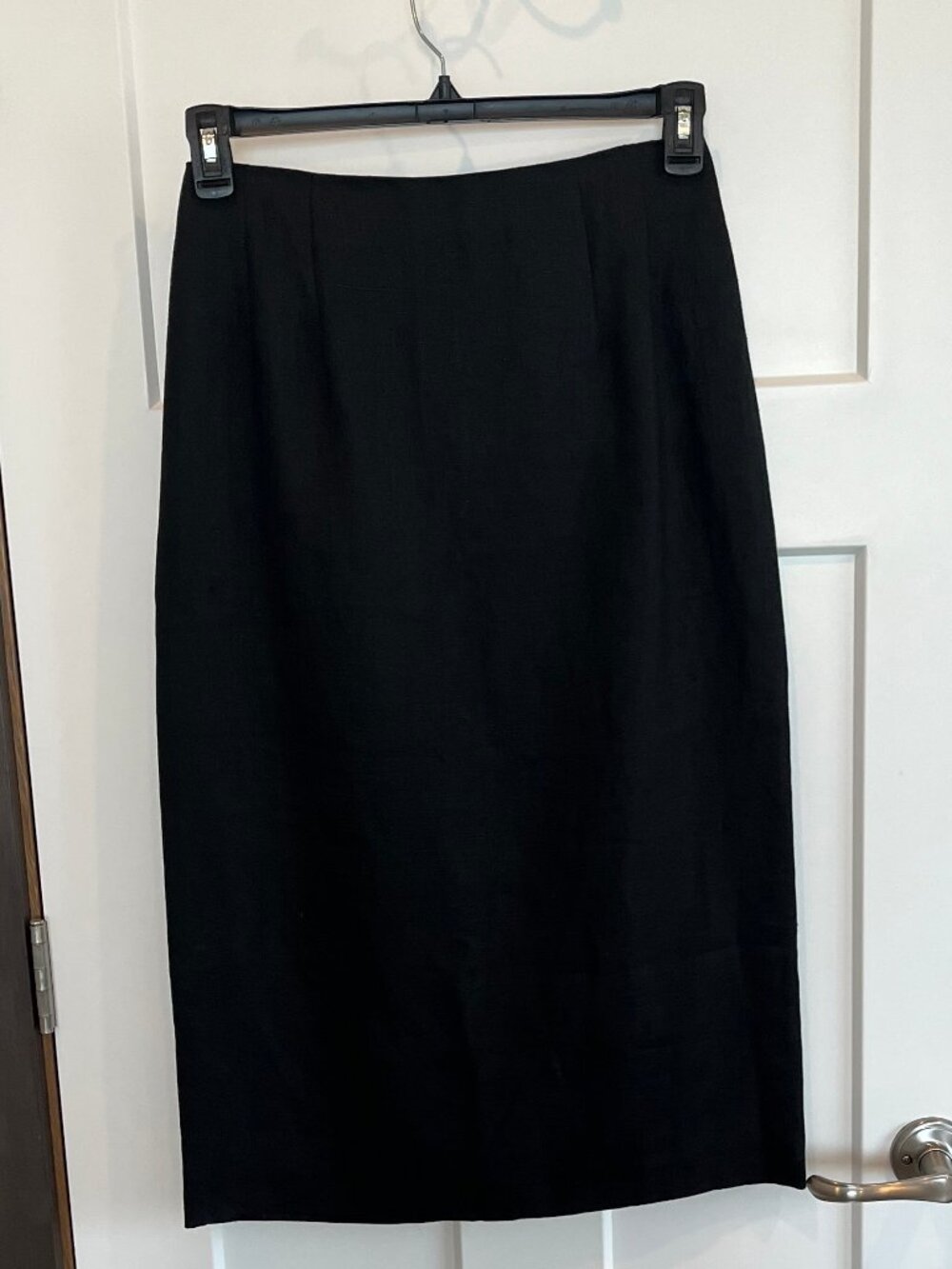 EUC Black Linen Pencil Skirt, lined, Size 8